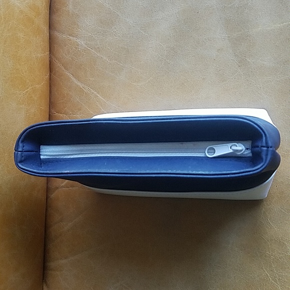 Christian DIOR cosmetic Clutch Bag - Picture 3 of 5